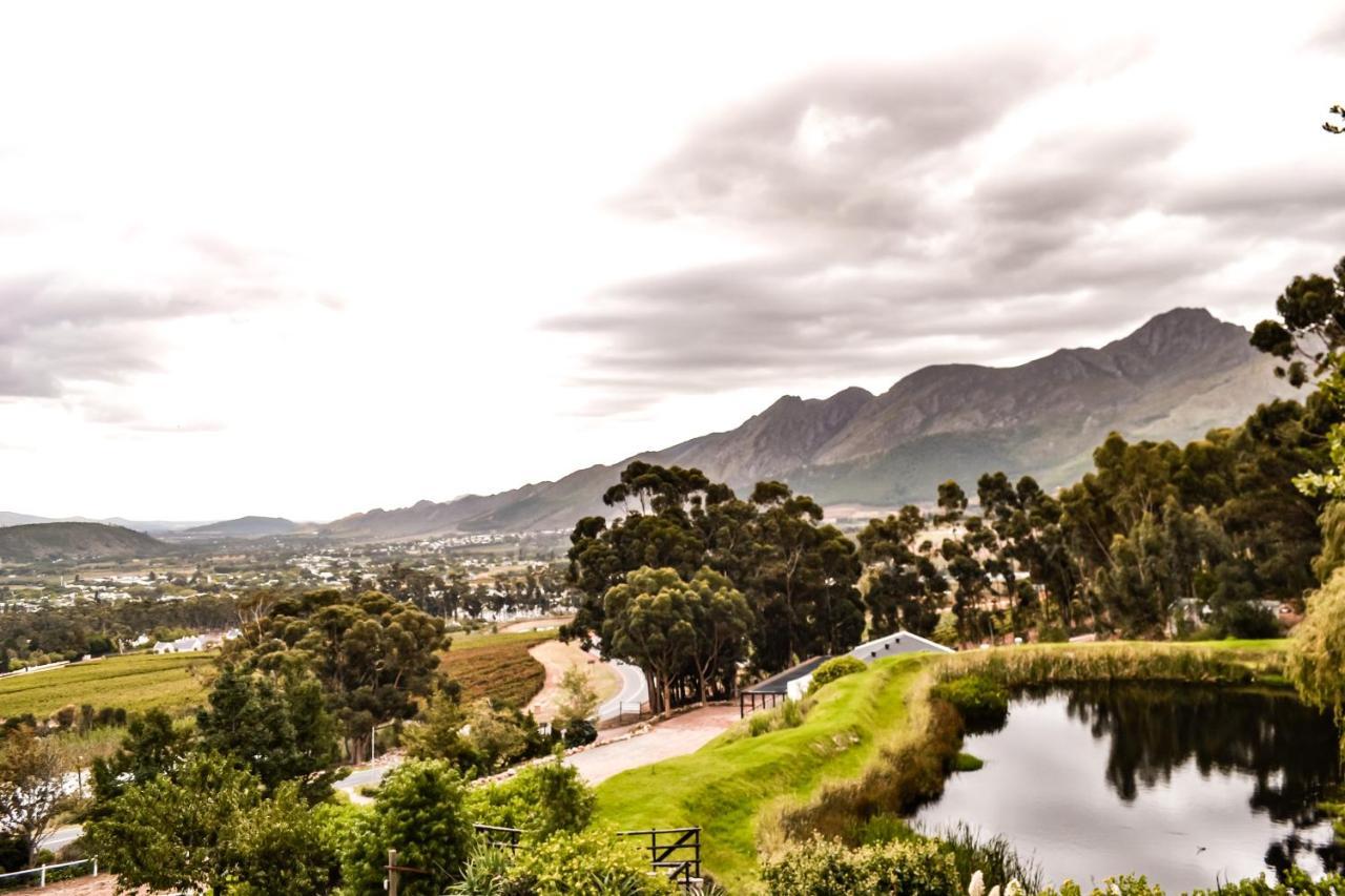 Montmartre Chalets, Bnb & Venue Franschhoek Exterior photo