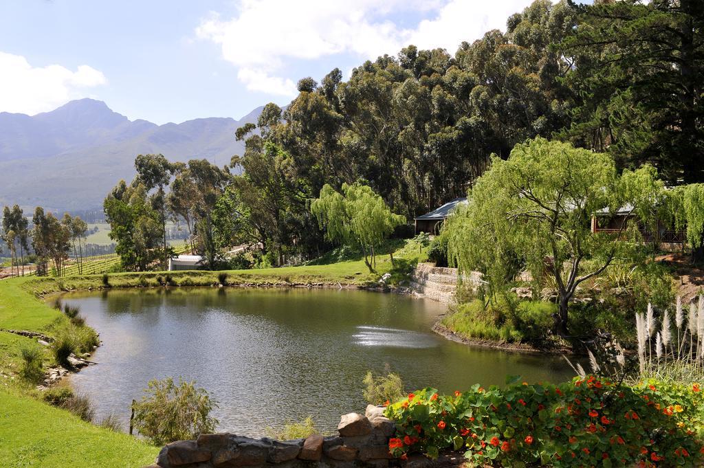 Montmartre Chalets, Bnb & Venue Franschhoek Exterior photo